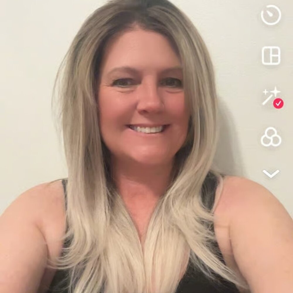 Chelsey Smith Miller (Pearl Ombré)